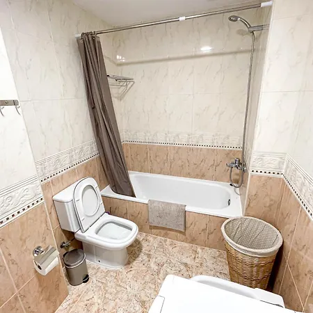 Red Lloret Apartamento *