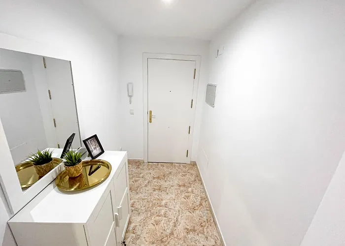 Red Lloret 료렛 드 마르